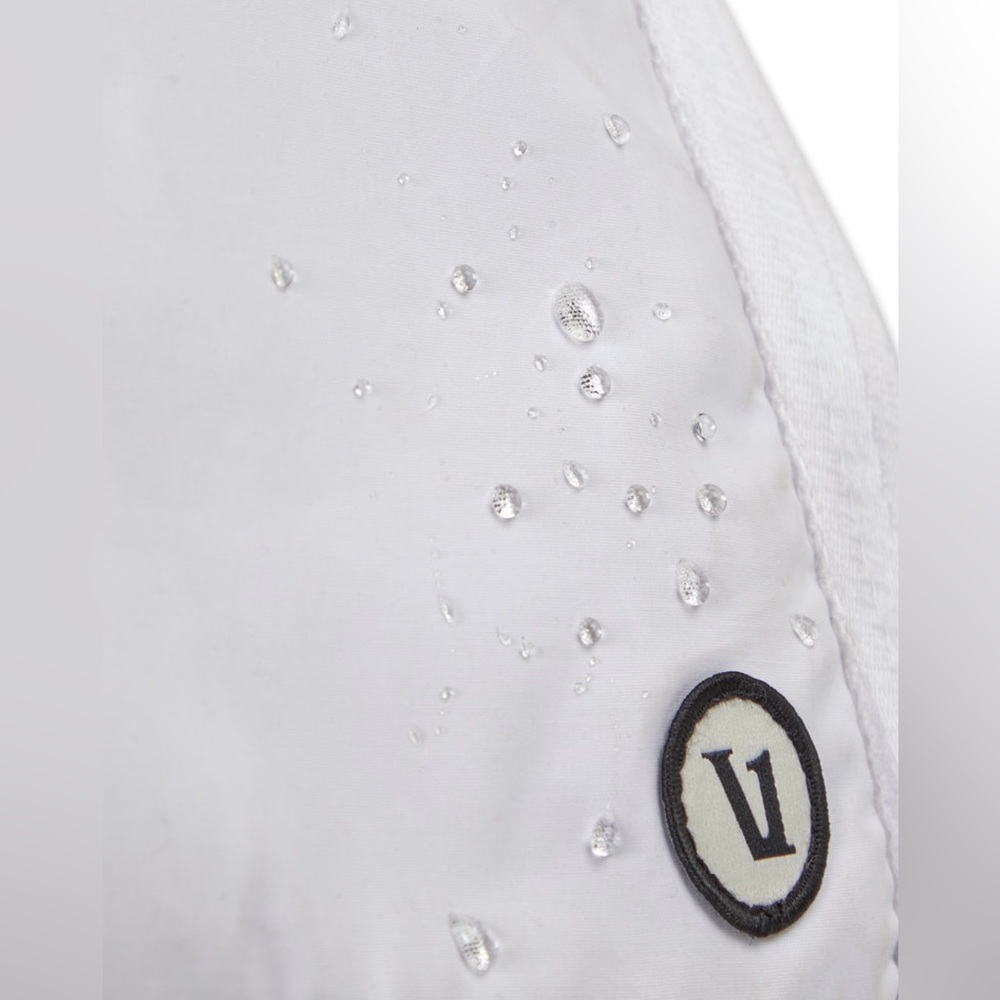 Vuori White Drawstring Tote Bag - Picture 5 of 6